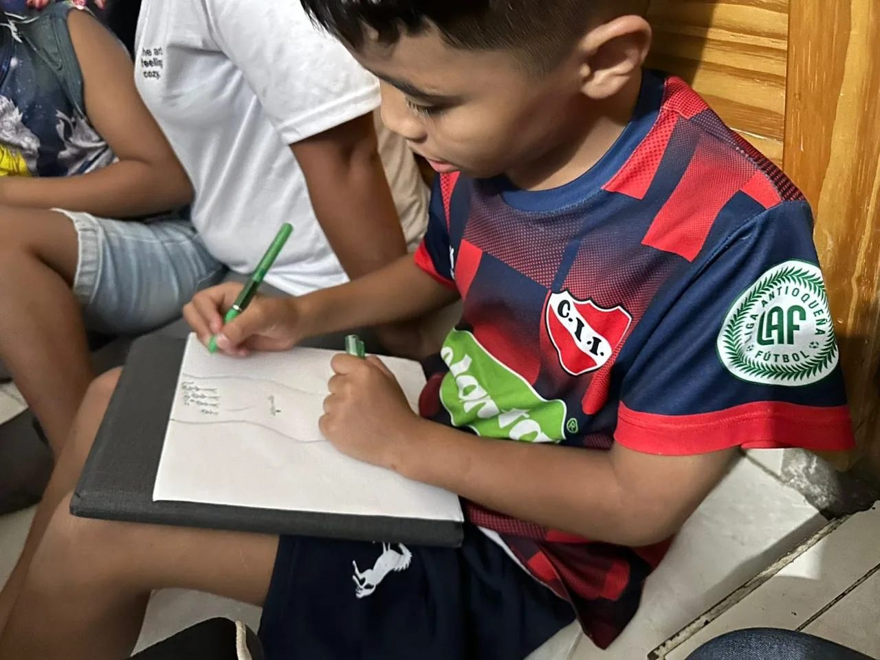 Actividad comunitaria de la Corporación Zarigüeyas LDZ